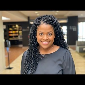 Meet your Posher, Brittany